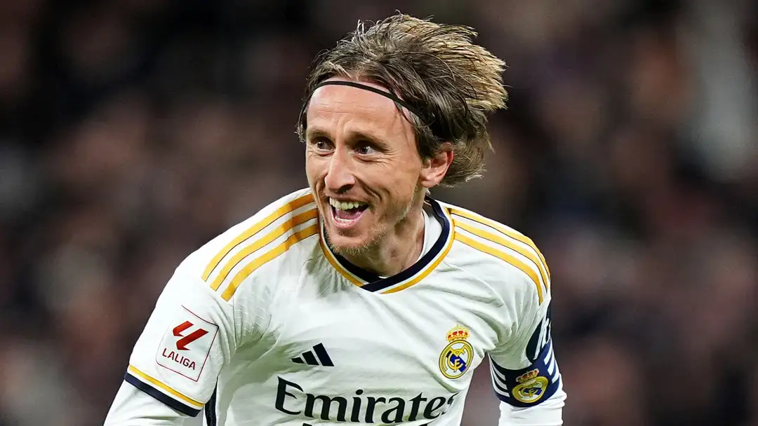 Luka Modric Perpanjang Kontrak di Real Madrid!