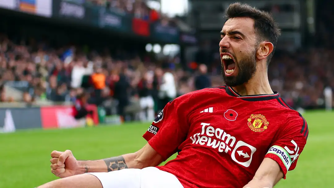 Bruno Fernandes Tunjukkan Hadiah dari McTominay