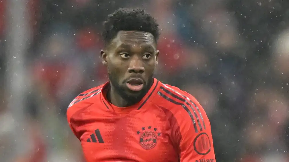 Alphonso Davies Tetap di Bayern Munich, Tolak Tawaran Real Madrid