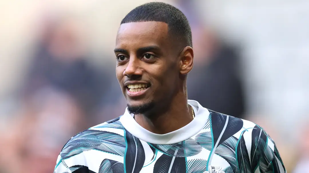 Alexander Isak  Lebih Mungkin Gabung Liverpool Dibanding Arsenal