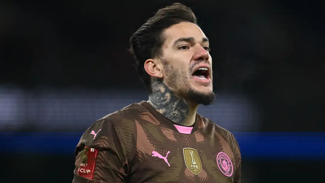 Manchester City Mencari Pengganti Ederson Diogo Costa Jadi Target Utama?