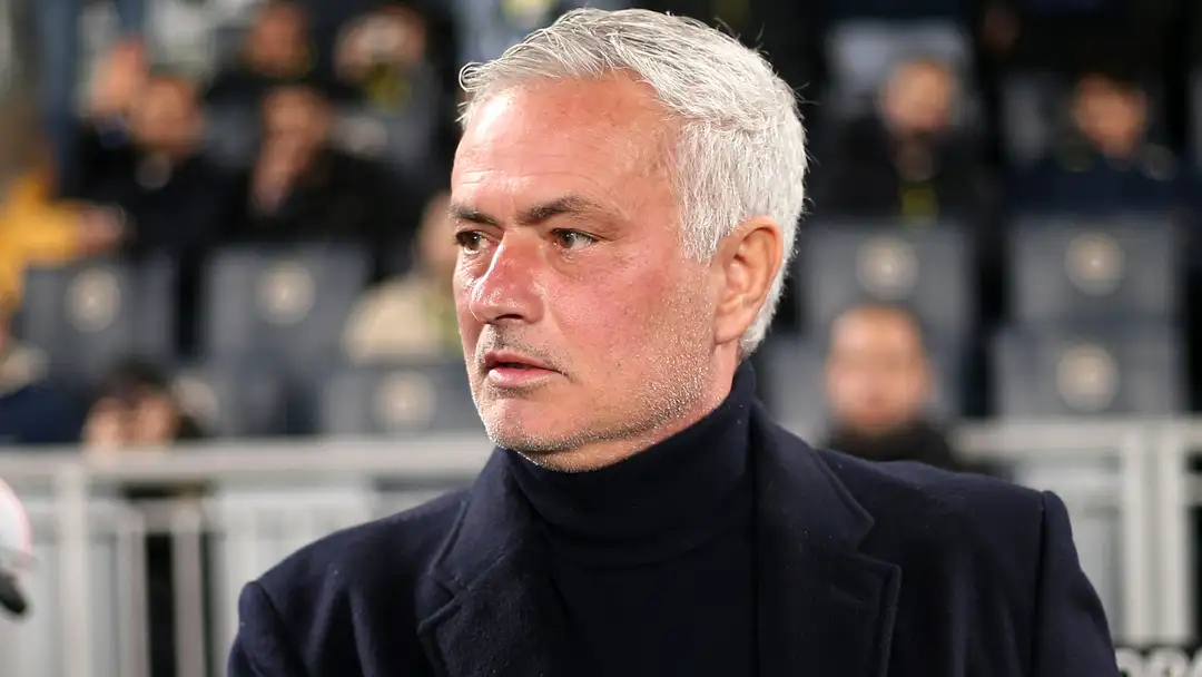 Reaksi Tersembunyi Mourinho Setelah Laga Galatasaray Dibatalkan