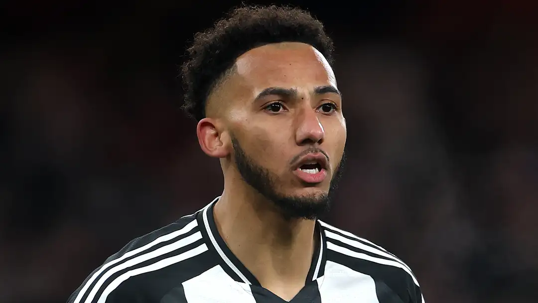 Juventus Resmi Permanenkan Lloyd Kelly Setelah Singkat di Newcastle