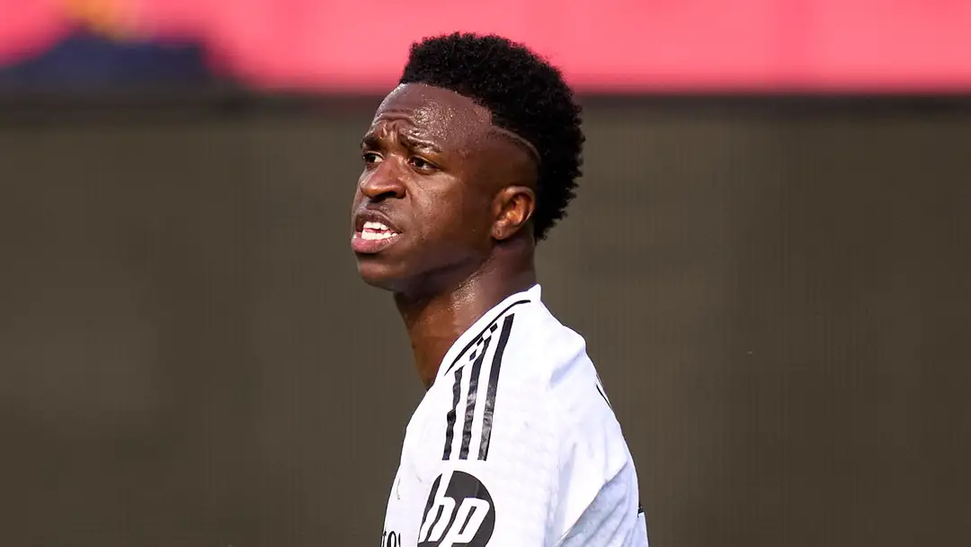 Real Madrid Konfirmasi Cedera Vinicius Jr Usai Kekalahan di El Clasico