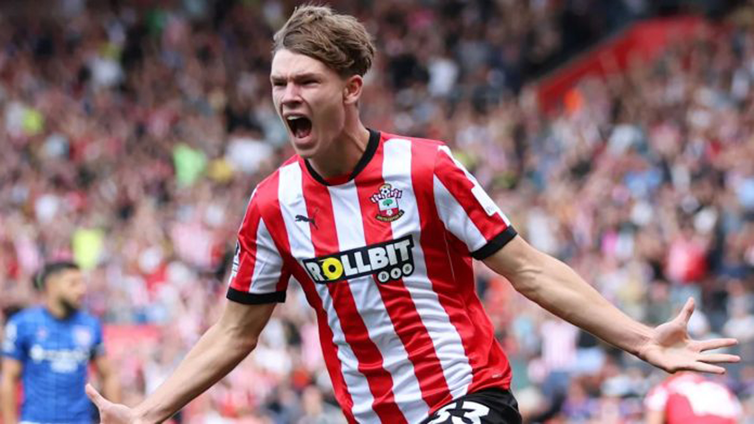 Tyler Dibling saat membela Southampton sebelum transfer ke Everton