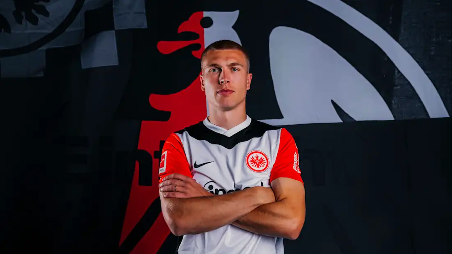 Rasmus Kristensen bangkit dari depresi dan sukses di Frankfurt