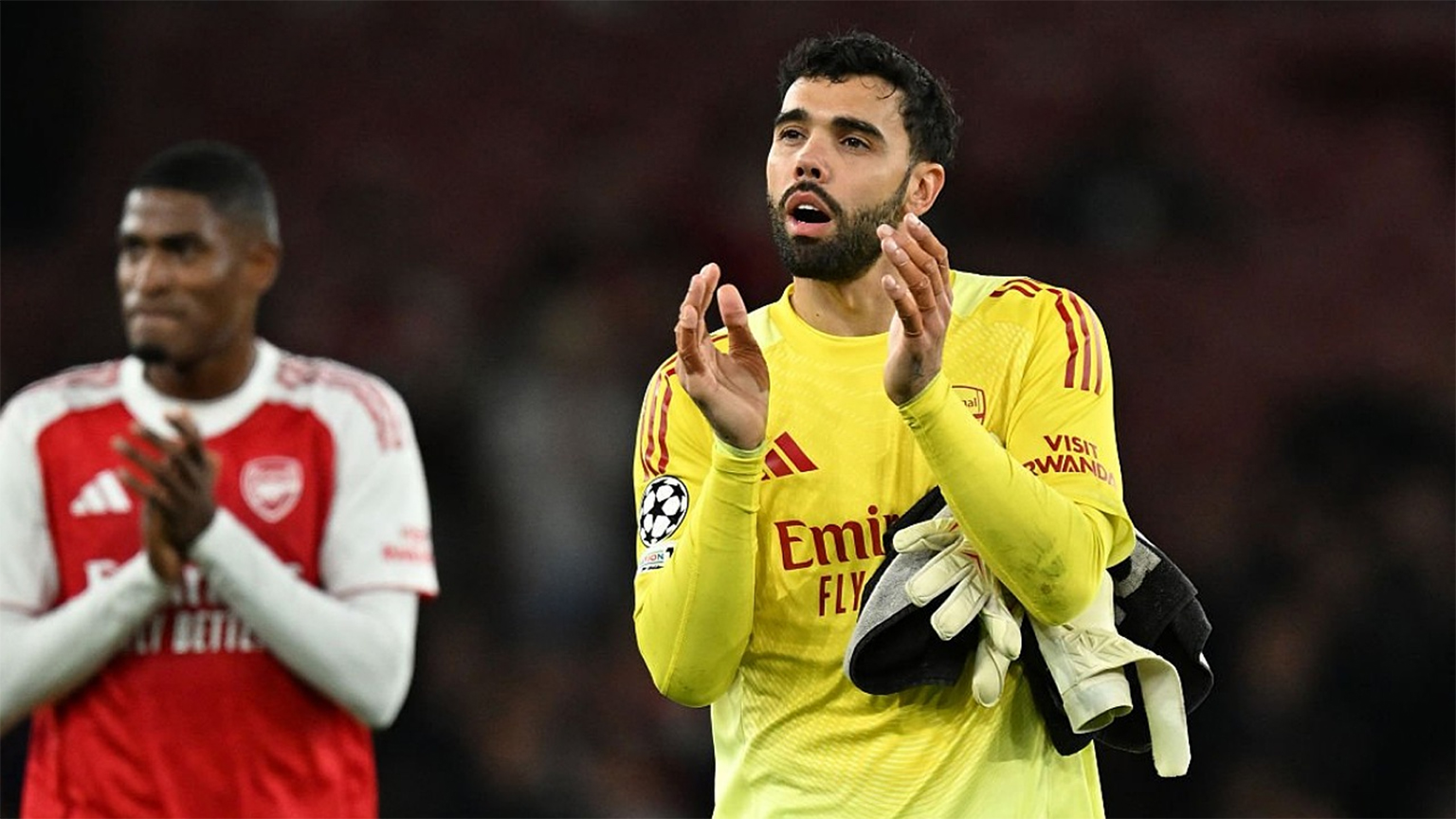 Arsenal Premier League pemain merayakan clean sheet