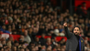 Keputusan Ruben Amorim: Alasan Mainoo Dicadangkan vs West Ham